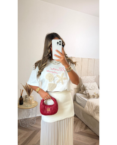 T-shirt blanc détails coquillages perles