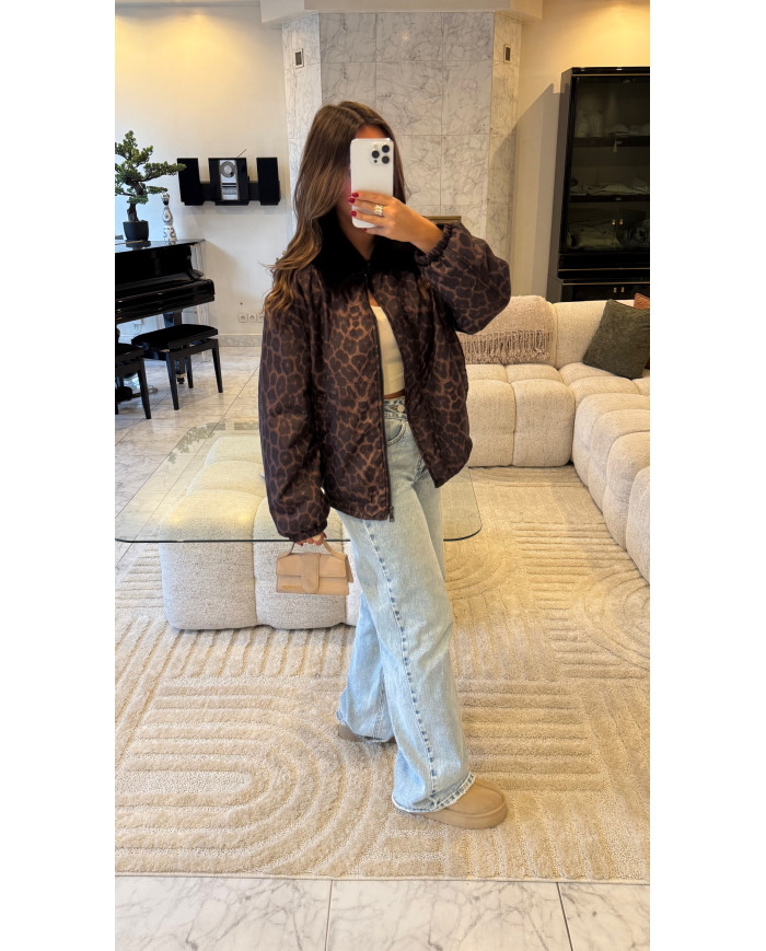 Veste imperméable léopard col fourrure