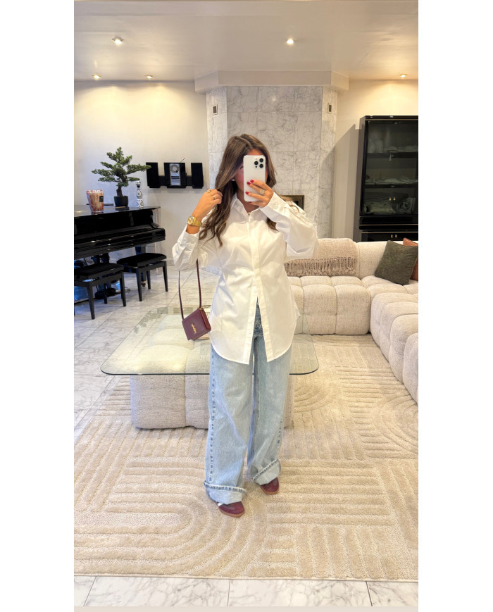 Chemise blanche ceinturé lacets