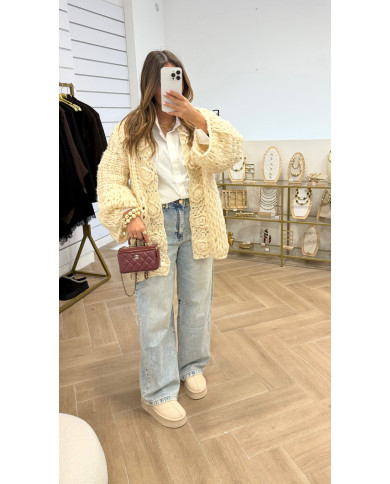 Gilet crochet fleurs beige