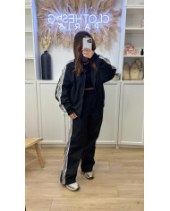 Survêtement imperméable noir avec rayures blanc