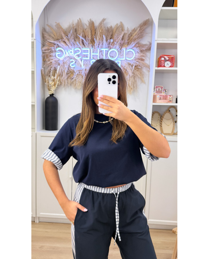 T-shirt bleu marine détails retroussée rayé