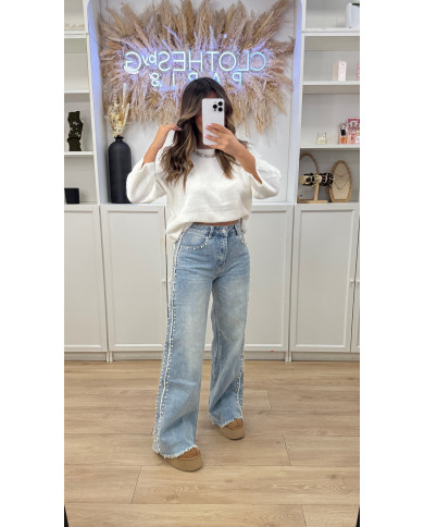 Jean évasé bleu détails perles