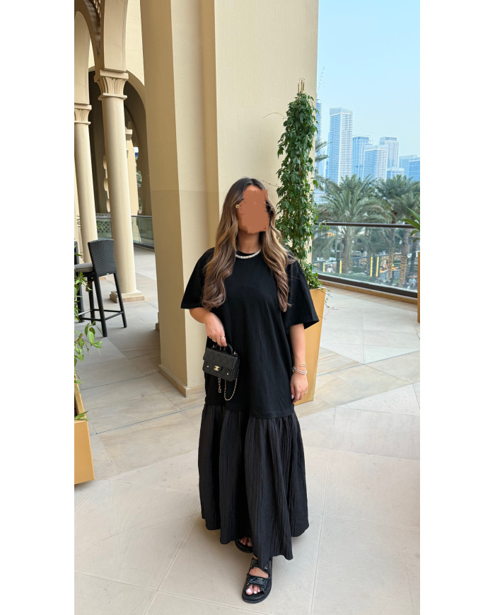 Robe Dubai Noir ( précommande expédiée le 3 avril )