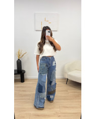 Jean évasé bleu clair déchiré