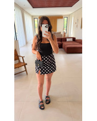 Jupe short à pois noir