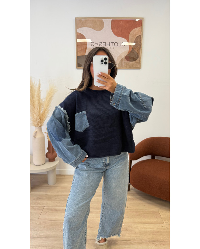 Pull bleu marine poche jean